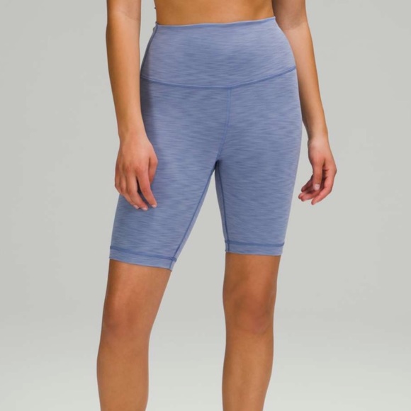 Lululemon Wunder Train HR Short 8” - Picture 2 of 4